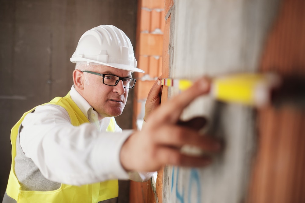 Les outils de mesure pour mesurer une pièce efficacement