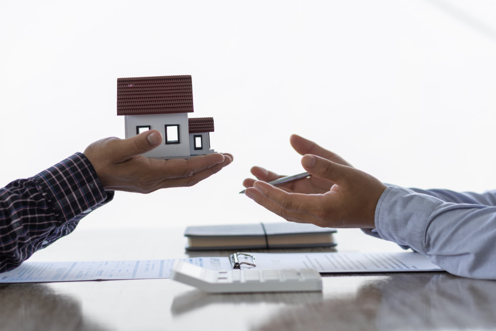Héritage maison frais de succession partage des biens