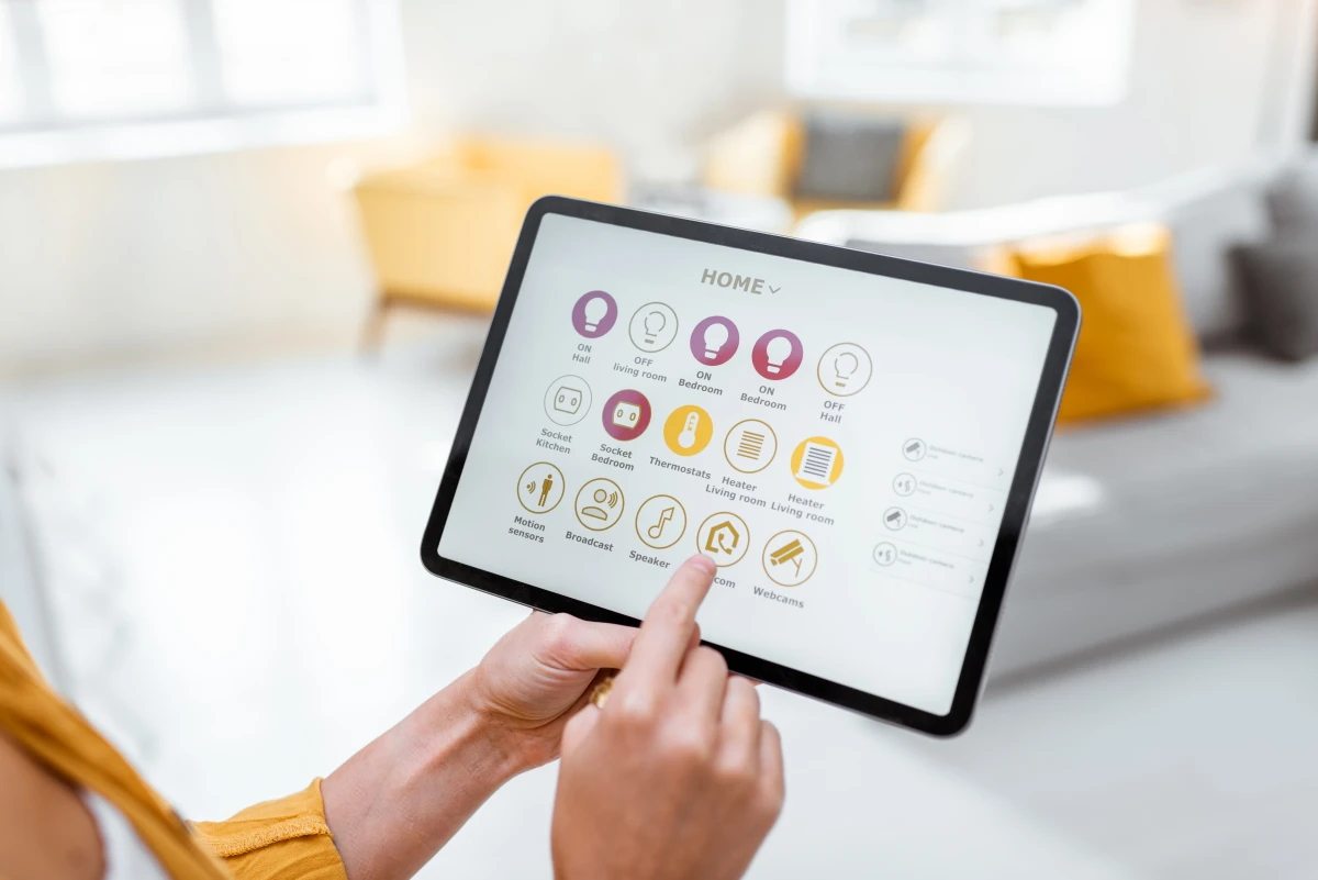 La révolution high-tech du marché immobilier : quand les maisons intelligentes redéfinissent le luxe