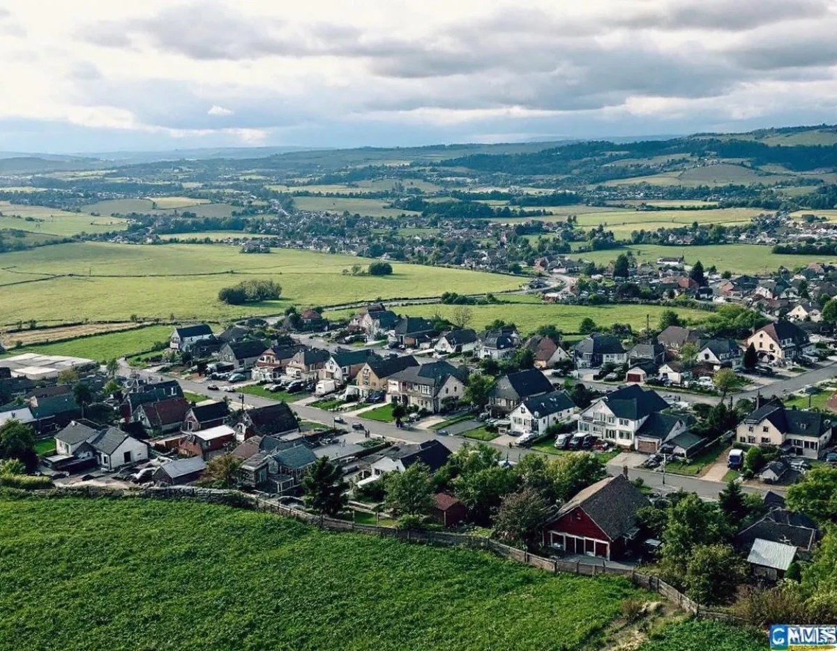 Évitez ces 3 erreurs courantes lors de l'achat d'une maison ancienne - Guide d'expert immobilier